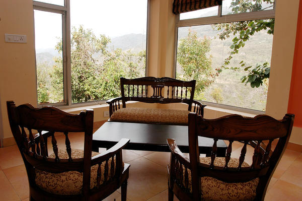 Book Perfect Romantic Cottages in Himachal Pradesh at Writershill
